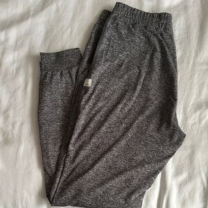 EUC Women’s Vuori performance joggers xs